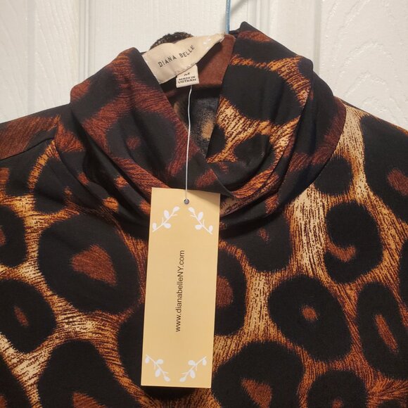 NWT Diana Belle Stretchy turtleneck - Size M - Picture 3 of 3